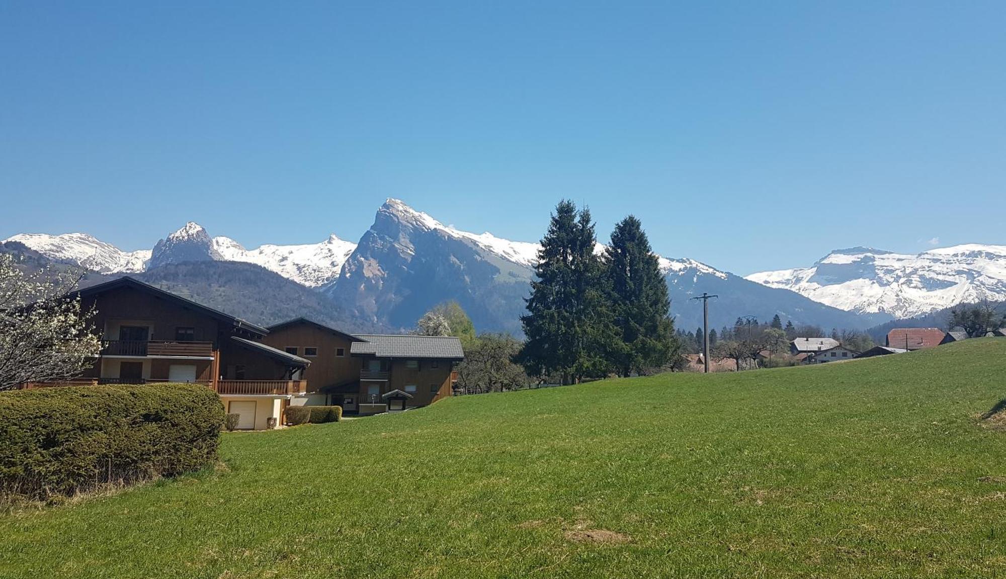 Le Gypaete Apartment Morillon Luaran gambar